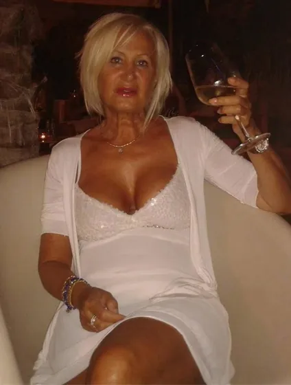 danielle-cougar-frejus