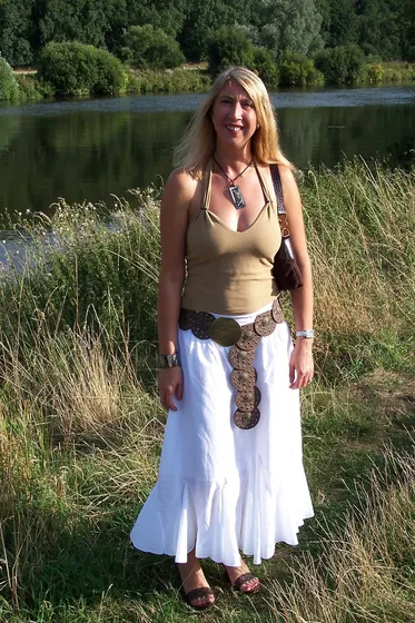 monique-cougar-bourges